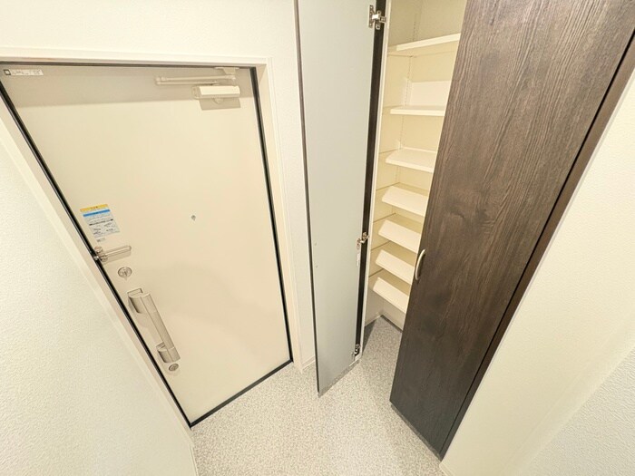 物件内観写真19　(靴箱)