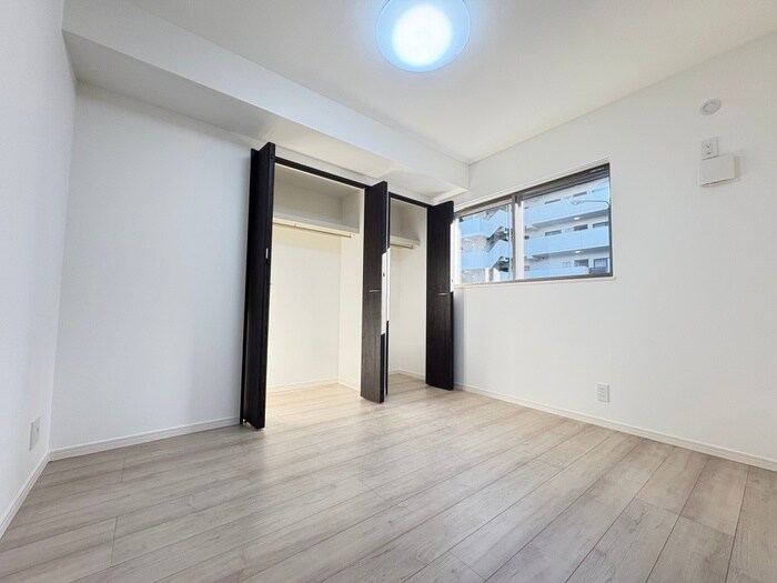 物件内観写真19　(居室)