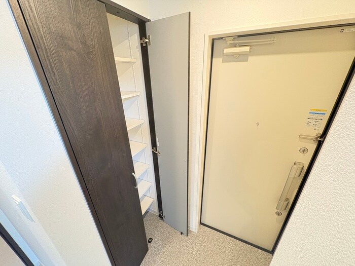 物件内観写真19　(靴箱)