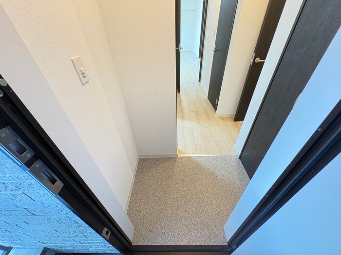 物件内観写真20　(玄関)