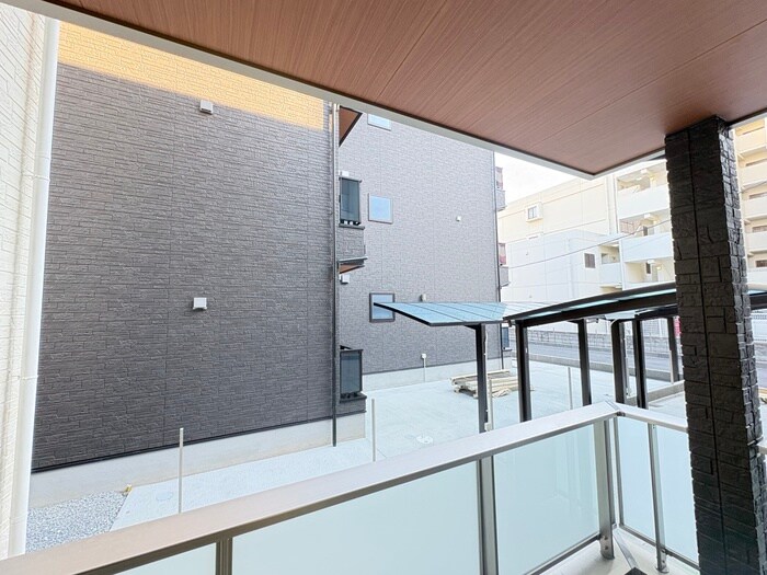 物件内観写真22　(室内からの展望)