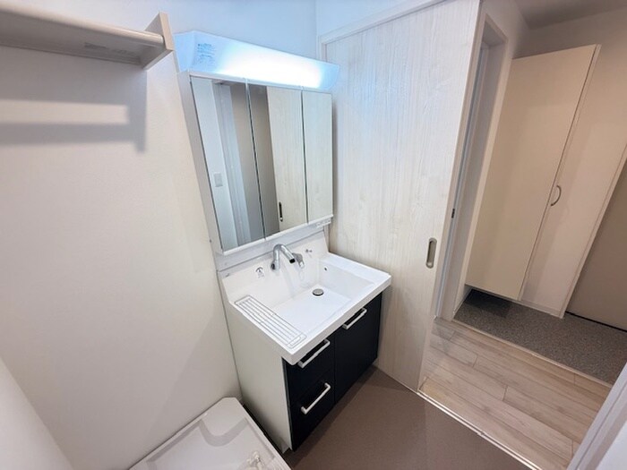 物件内観写真13　(洗面)