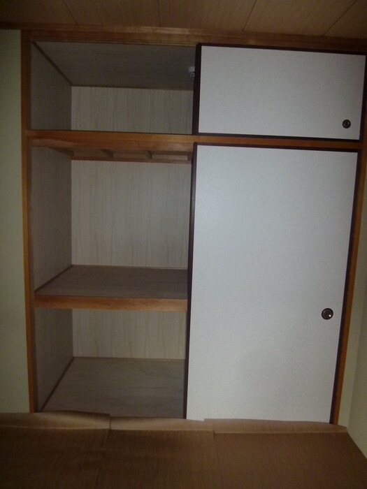 物件内観写真9　(収納)