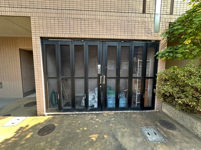 物件外観写真6　(建物設備)