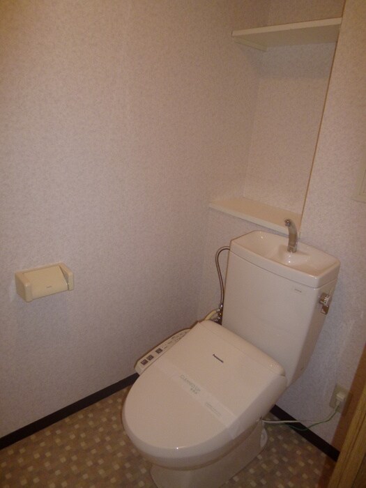 物件内観写真13　(トイレ)