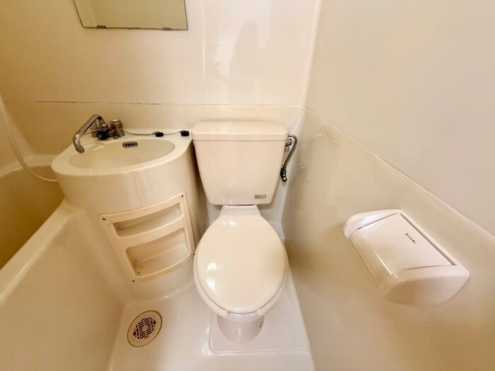 物件内観写真11　(トイレ)