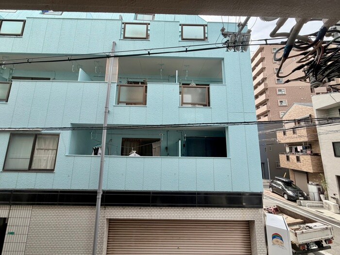 物件内観写真13　(室内からの展望)