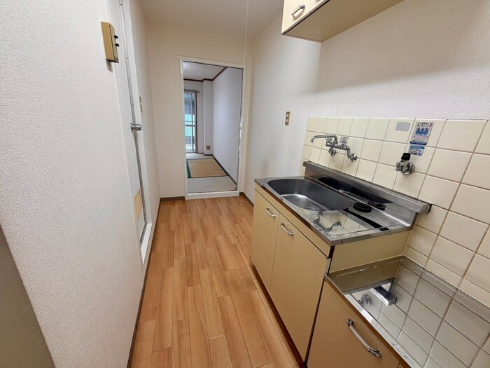 物件内観写真20　(廊下)