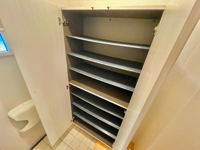 物件内観写真20　(靴箱)
