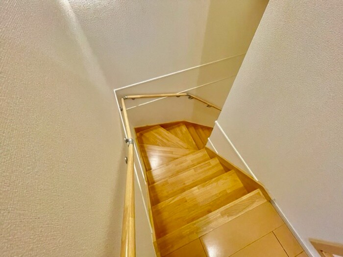 物件内観写真21　(廊下)