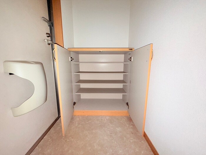 物件内観写真19　(収納)