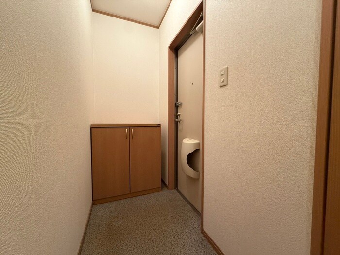 物件内観写真20　(玄関)