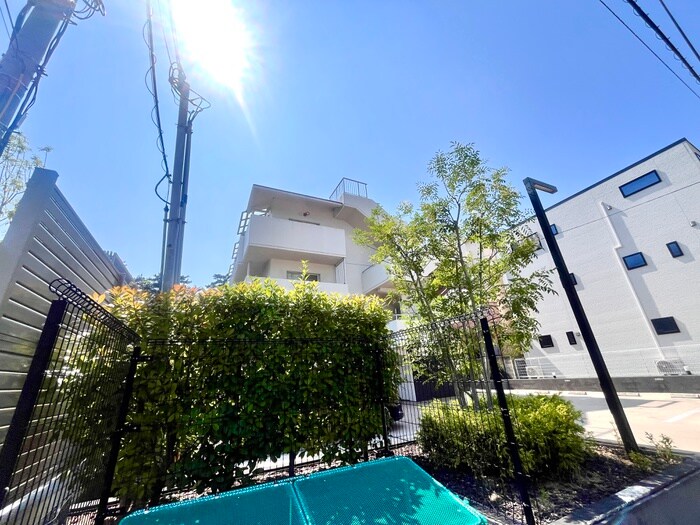 物件外観写真6　(外観写真)