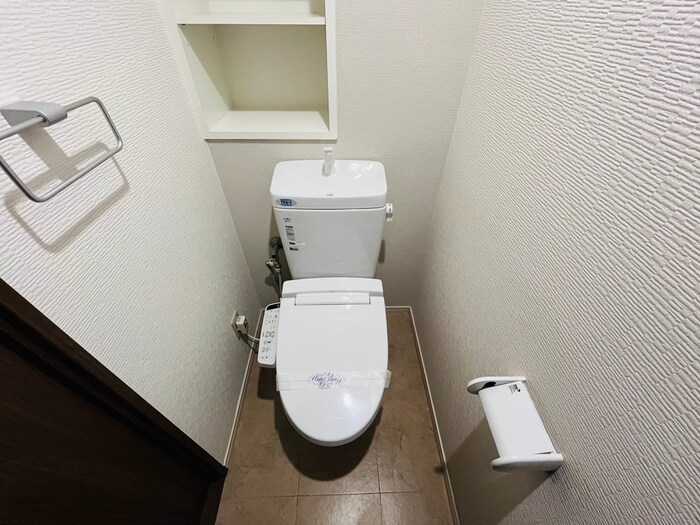 物件内観写真12　(トイレ)