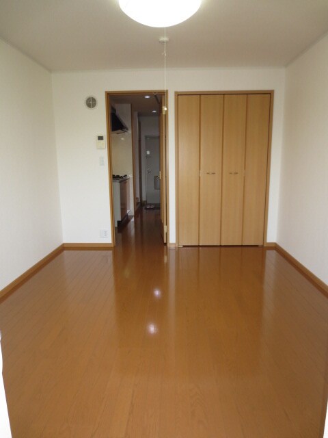 物件内観写真10　(居室)