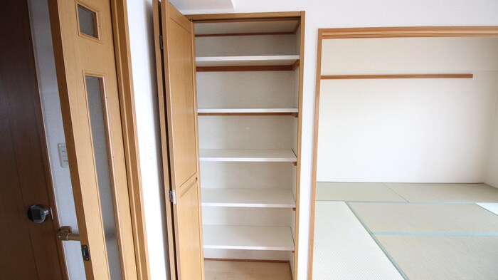 物件内観写真20　(収納)