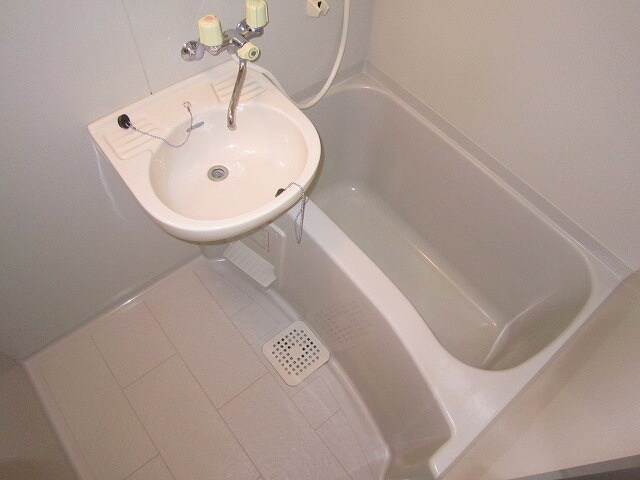 物件内観写真9　(バス／シャワールーム等)