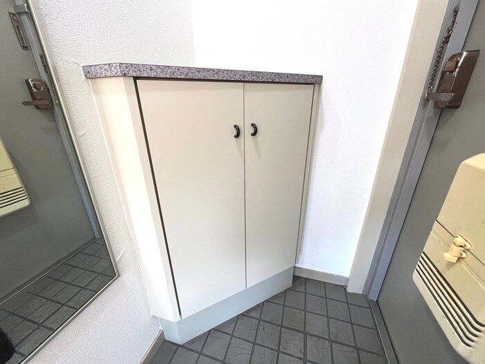 物件内観写真17　(靴箱)