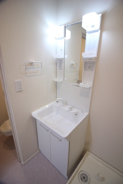物件内観写真10　(洗面)