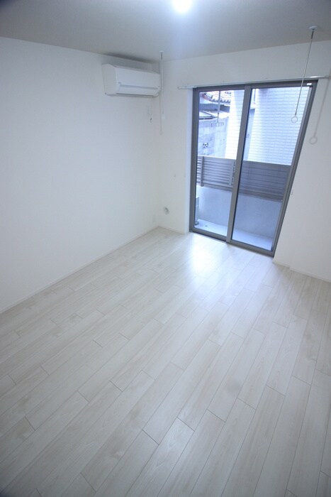 物件内観写真13　(居室)