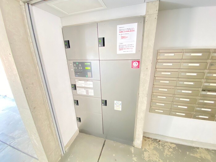 物件外観写真4　(建物設備)