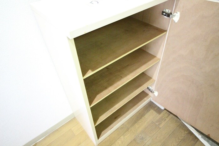 物件内観写真15　(靴箱)