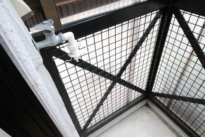 物件内観写真16　(洗濯機置場)