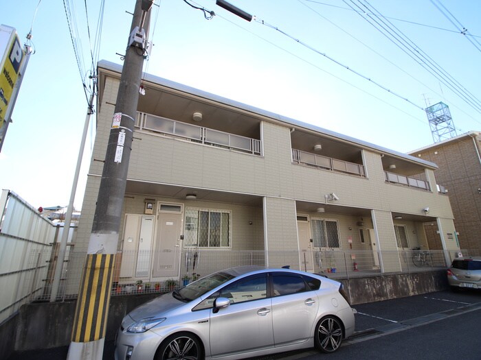 物件外観写真2　(外観写真)