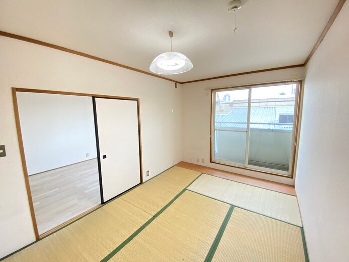 物件内観写真9　(居室)