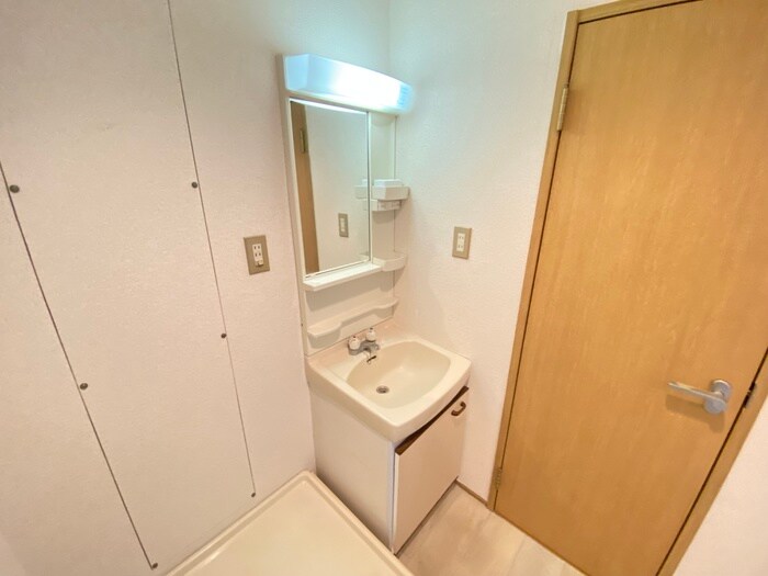 物件内観写真14　(洗面)