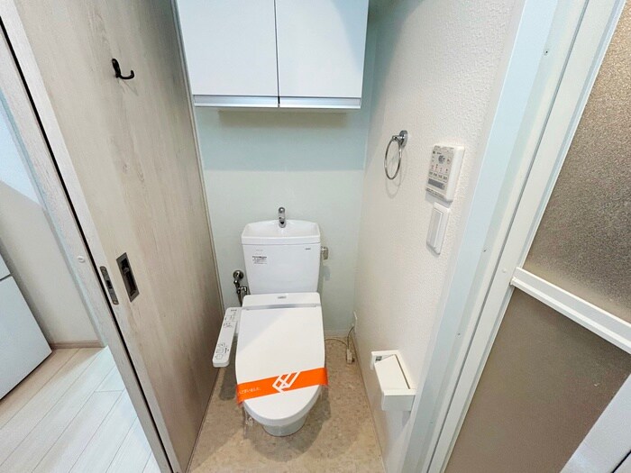 物件内観写真13　(トイレ)