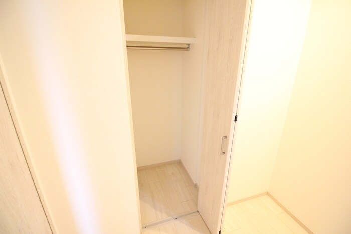 物件内観写真21　(収納)