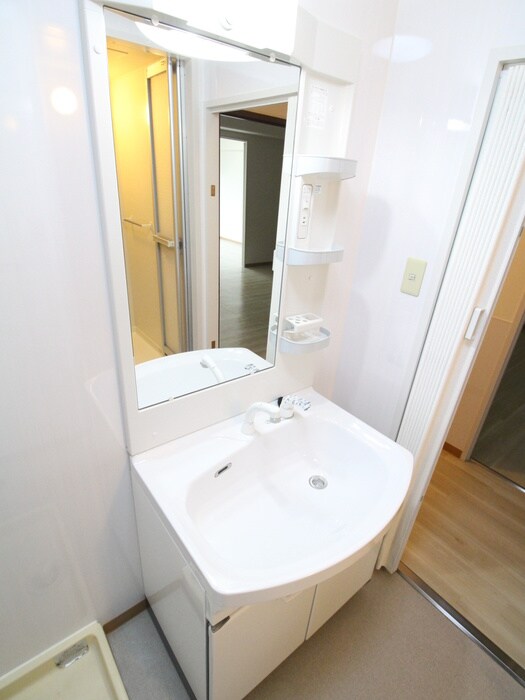 物件内観写真7　(洗面)