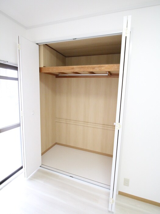 物件内観写真11　(収納)