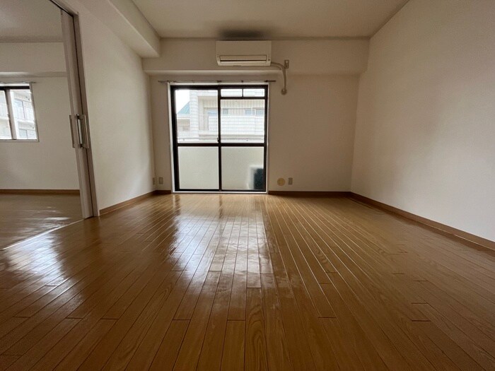 物件内観写真12　(居室)