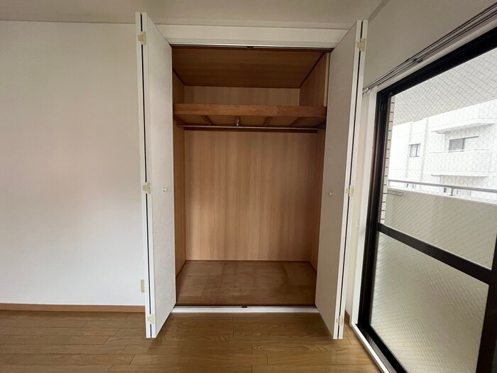物件内観写真13　(収納)