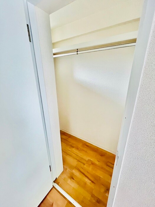 物件内観写真12　(収納)