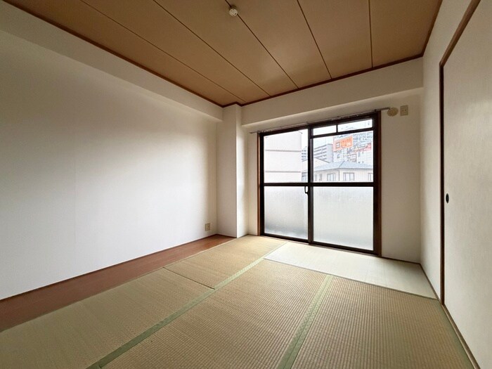 物件内観写真10　(居室)