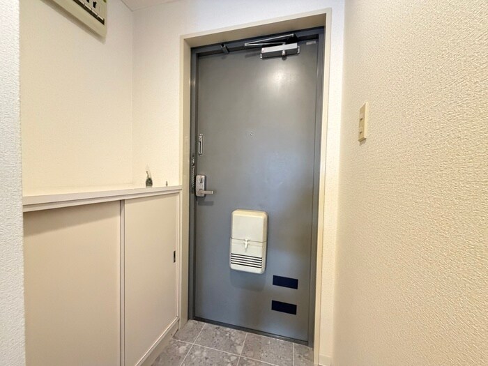 物件内観写真20　(玄関)