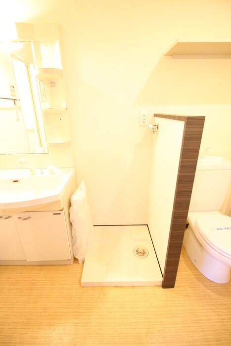 物件内観写真18　(洗濯機置場)