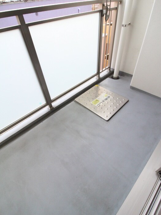 物件内観写真12　(ベランダ・バルコニー)