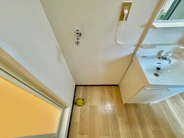 物件内観写真17　(洗濯機置場)