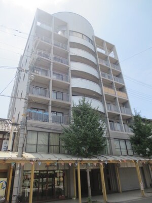 グランベール西七条外観写真