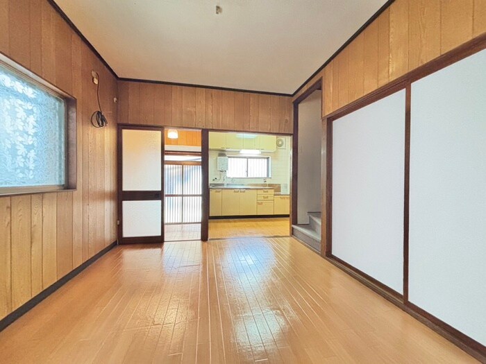 物件内観写真4　(居室)