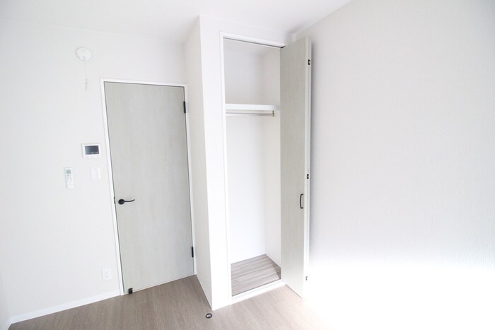 物件内観写真15　(収納)