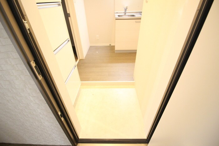物件内観写真16　(廊下)
