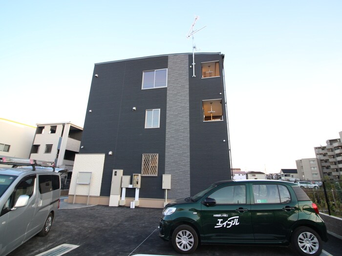 物件外観写真4　(外観写真)