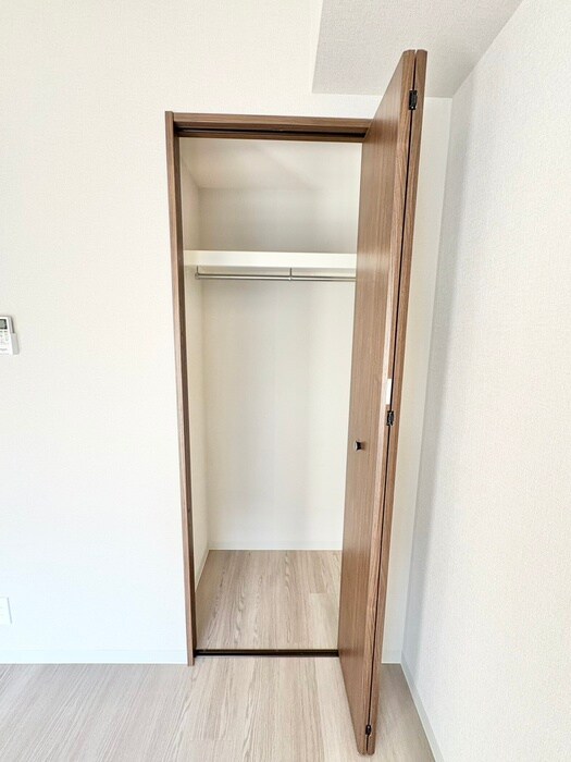 物件内観写真12　(収納)