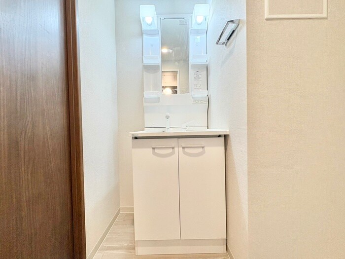 物件内観写真12　(洗面)