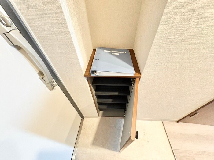 物件内観写真14　(靴箱)